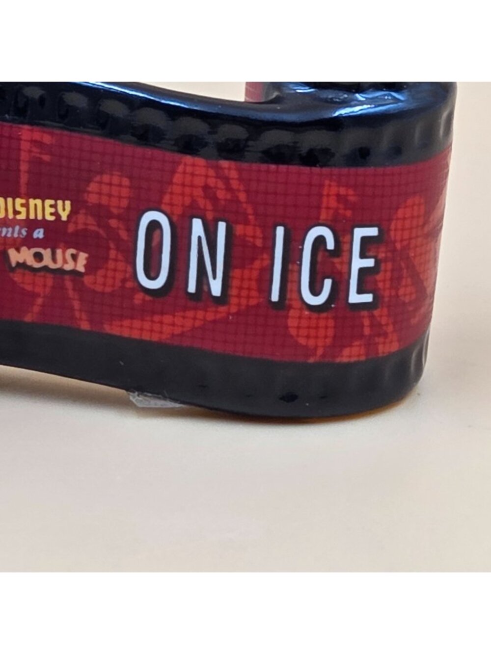 WDCC Mickey Mouse On Ice Opening Title Walt Disney Classics Collection - Picture 7 of 9